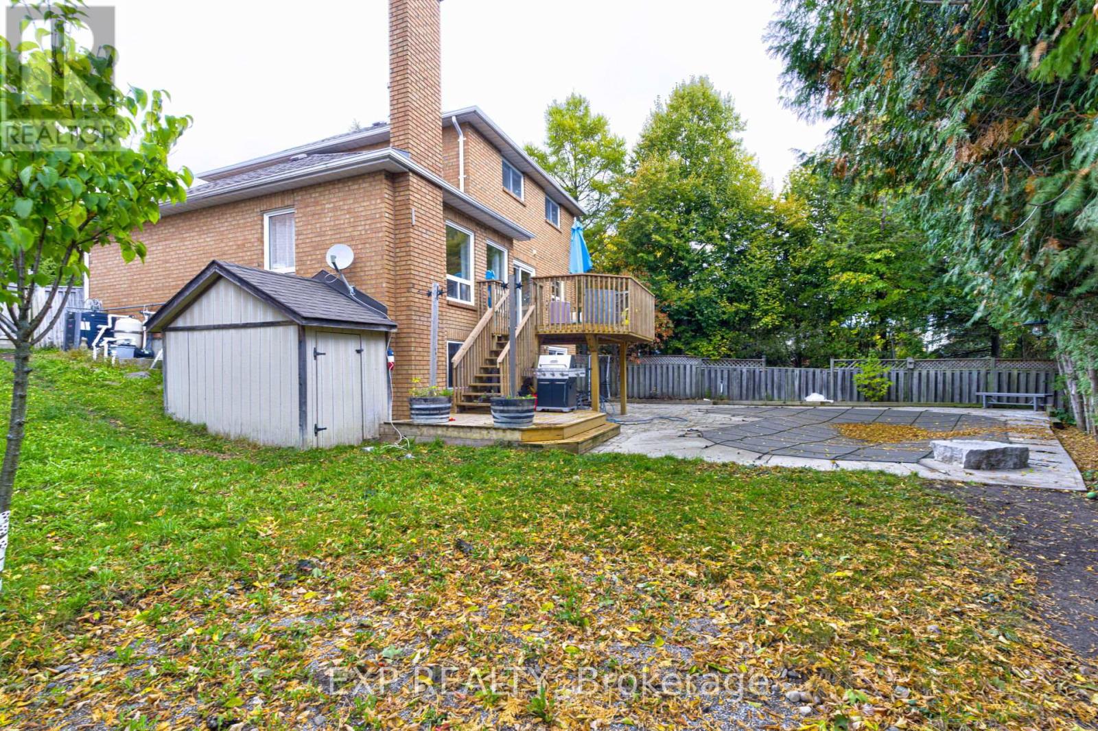 21 April Gardens, Aurora, Ontario  L4G 4R7 - Photo 28 - N12474943