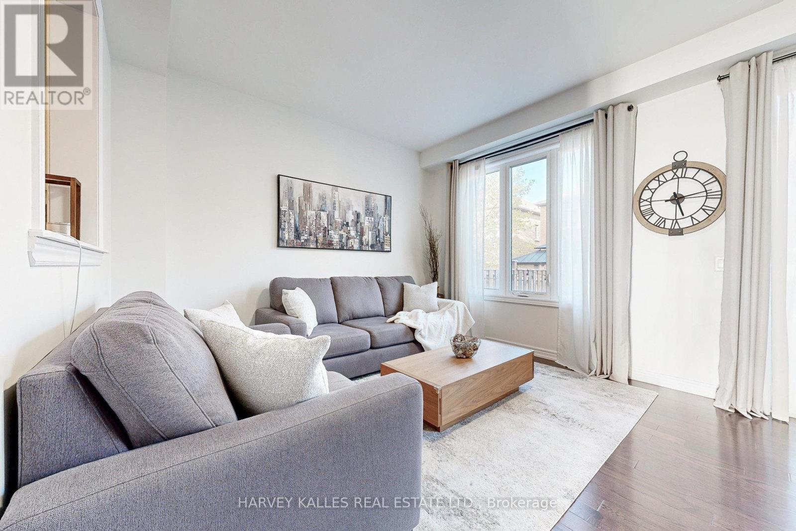 41 Selby Crescent, Bradford West Gwillimbury, Ontario  L3Z 0V3 - Photo 17 - N12474968