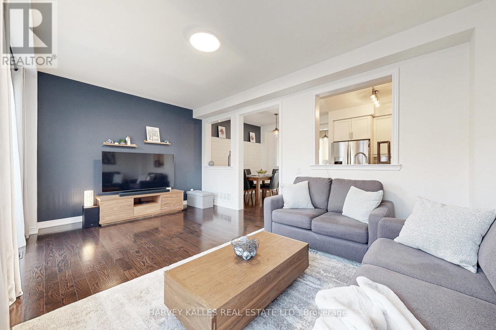 41 Selby Crescent, Bradford West Gwillimbury, Ontario  L3Z 0V3 - Photo 19 - N12474968