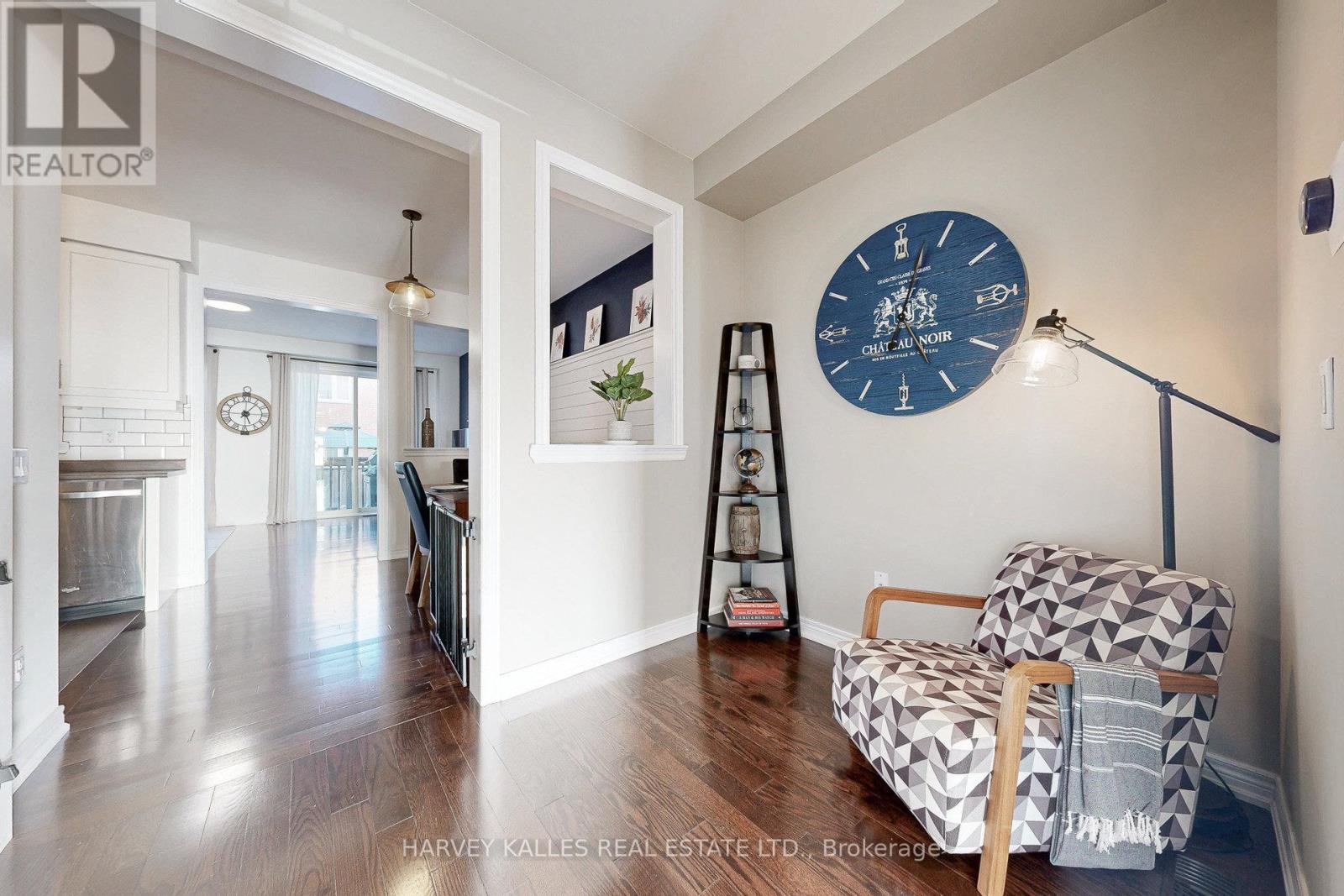 41 Selby Crescent, Bradford West Gwillimbury, Ontario  L3Z 0V3 - Photo 8 - N12474968
