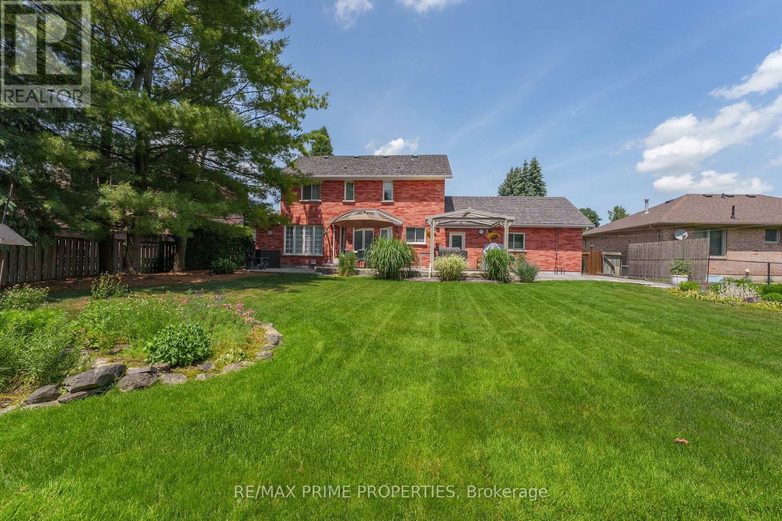 9 Valentini Avenue, East Gwillimbury, Ontario  L9N 1H9 - Photo 28 - N12474969