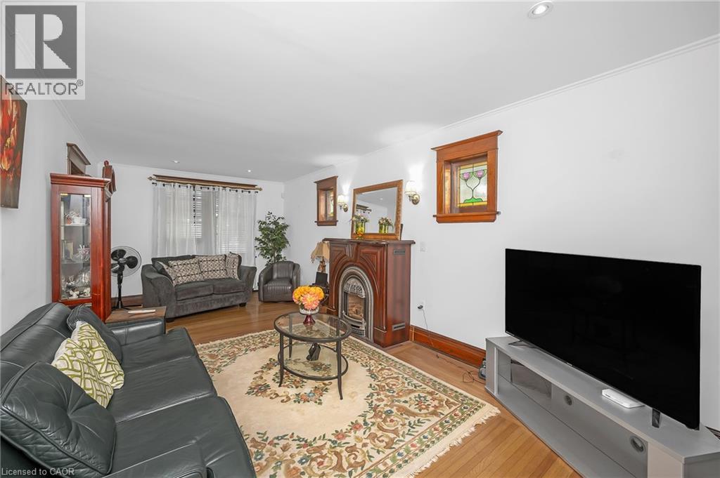 1088 King Street E, Hamilton, Ontario  L8M 1E3 - Photo 8 - 40781227