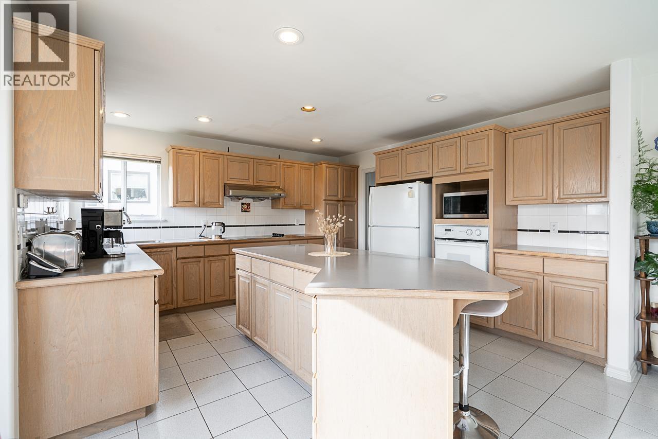 2980 Cliffrose Crescent, Coquitlam, British Columbia  V3E 2T2 - Photo 13 - R3060584