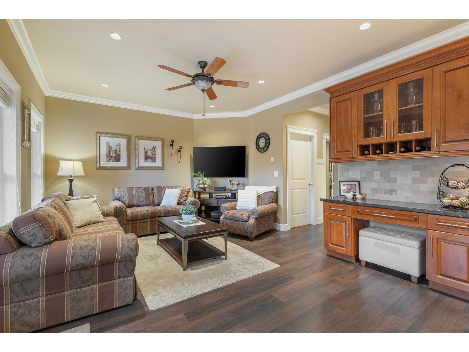 18496 64 Avenue, Surrey, British Columbia  V3S 8J6 - Photo 13 - R3060660