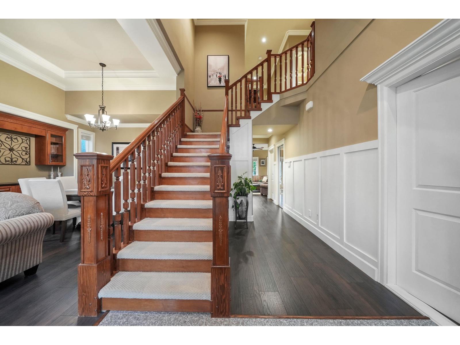 18496 64 Avenue, Surrey, British Columbia  V3S 8J6 - Photo 4 - R3060660