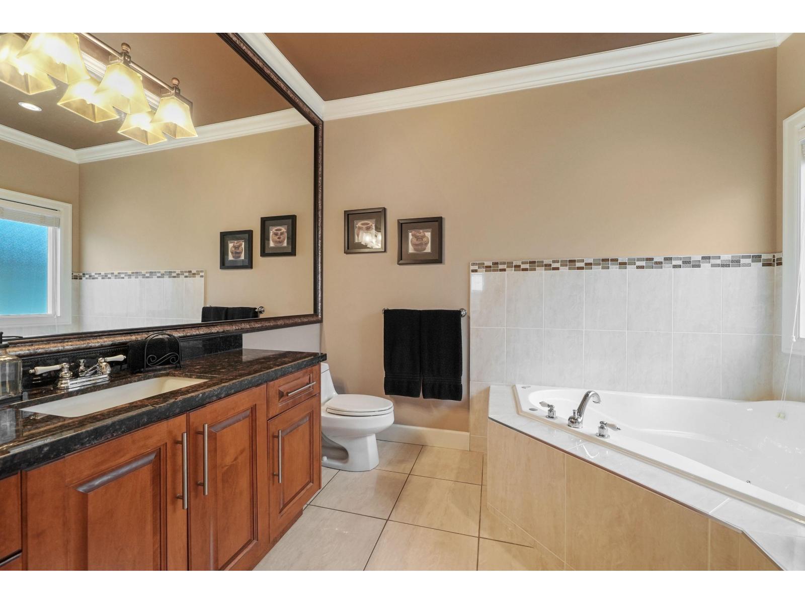 18496 64 Avenue, Surrey, British Columbia  V3S 8J6 - Photo 18 - R3060660