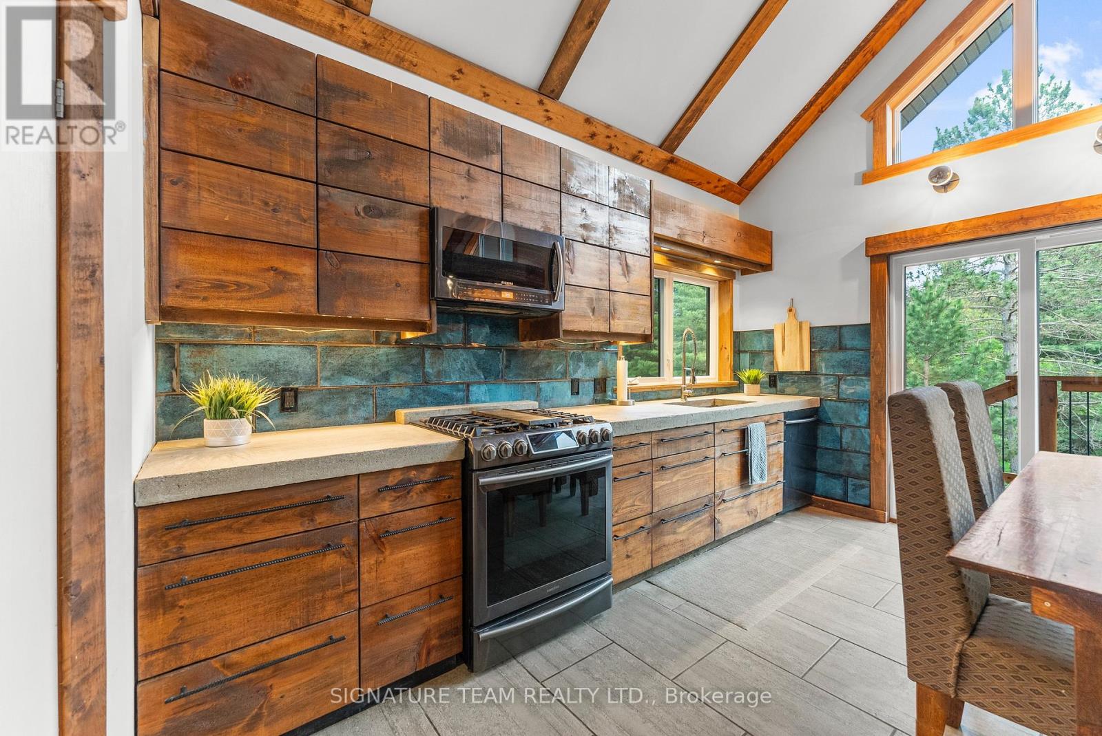 65b Recoskie Lane, Killaloe, Ontario  K0J 2A0 - Photo 12 - X12220631