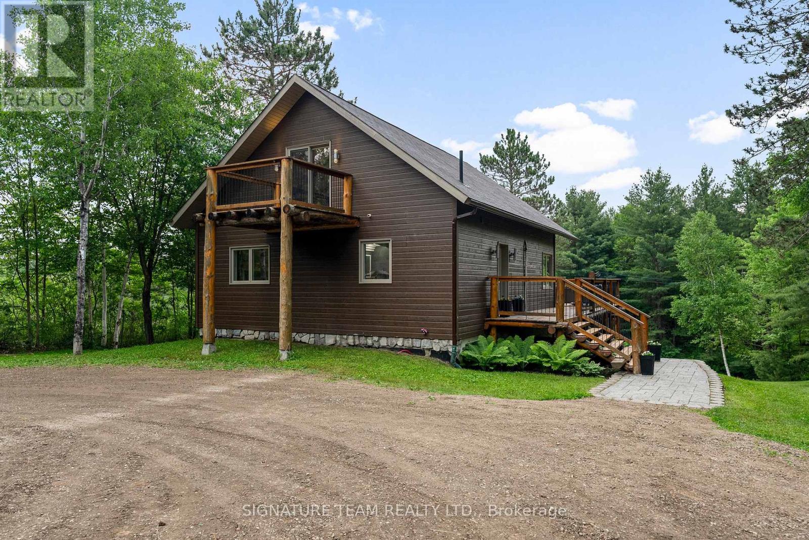 65b Recoskie Lane, Killaloe, Ontario  K0J 2A0 - Photo 4 - X12220631