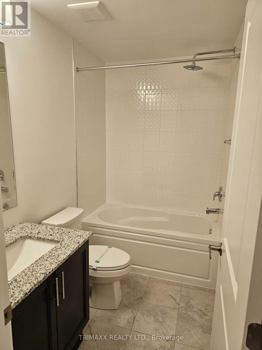 12 Timber Falls Drive, Brampton (Northwest Brampton), Ontario  L7A 5L9 - Photo 7 - W12474937