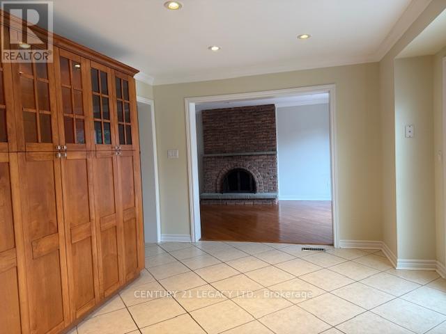 (Upper) - 45 Panorama Crescent, Brampton, Ontario  L6S 3T8 - Photo 15 - W12474944