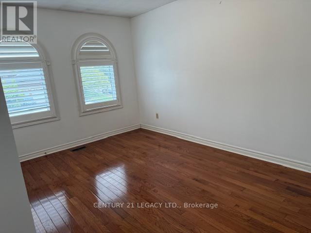 (Upper) - 45 Panorama Crescent, Brampton, Ontario  L6S 3T8 - Photo 31 - W12474944