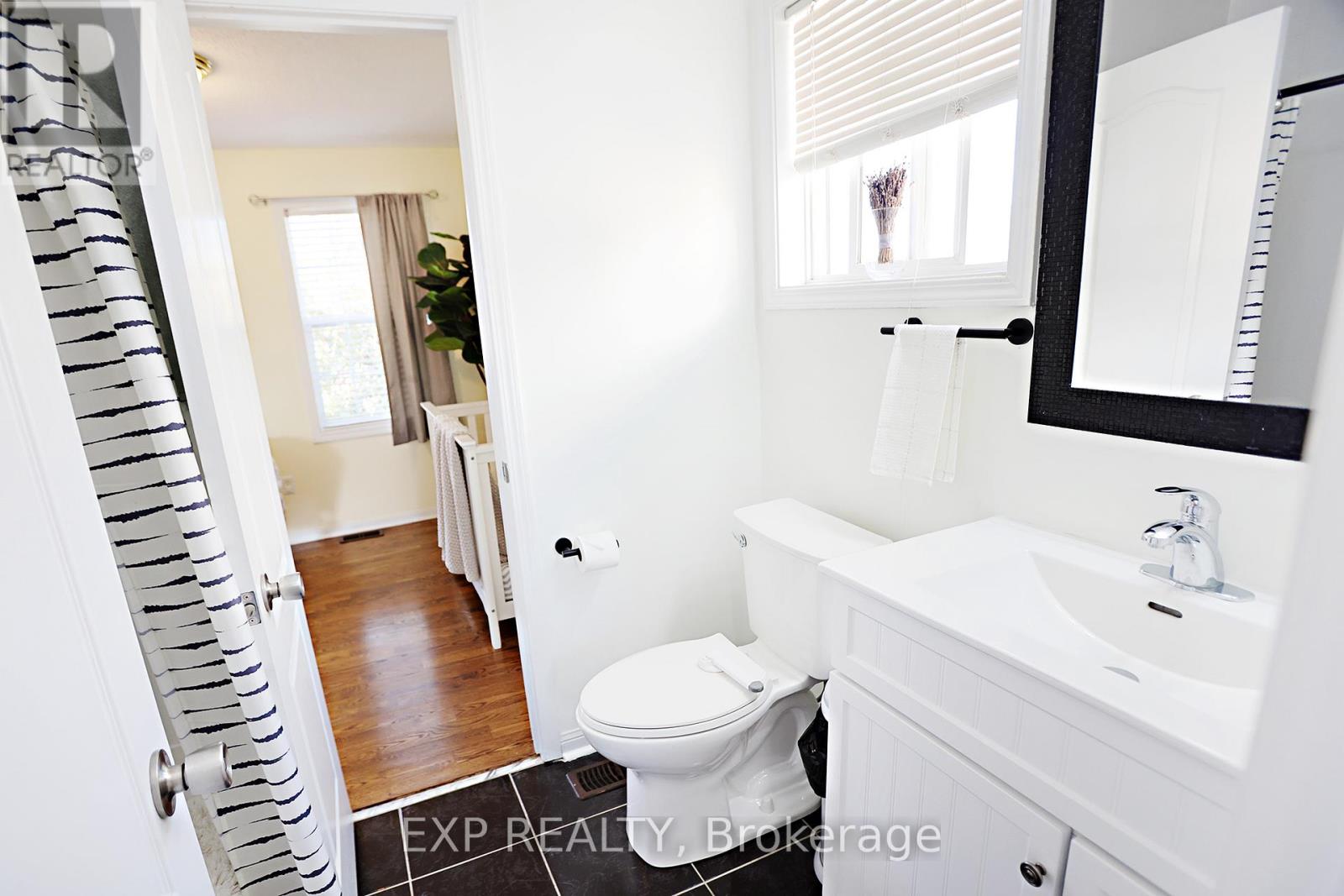 1528 Evans Terrace, Milton, Ontario  L9T 5J4 - Photo 29 - W12474949