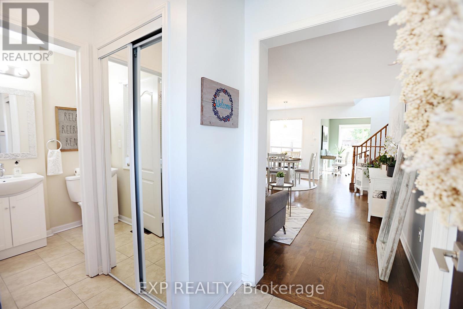 1528 Evans Terrace, Milton, Ontario  L9T 5J4 - Photo 6 - W12474949