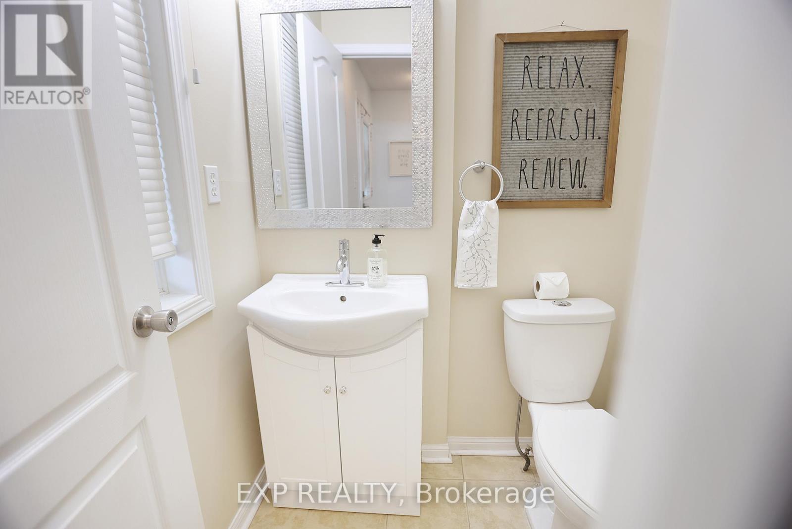 1528 Evans Terrace, Milton, Ontario  L9T 5J4 - Photo 7 - W12474949