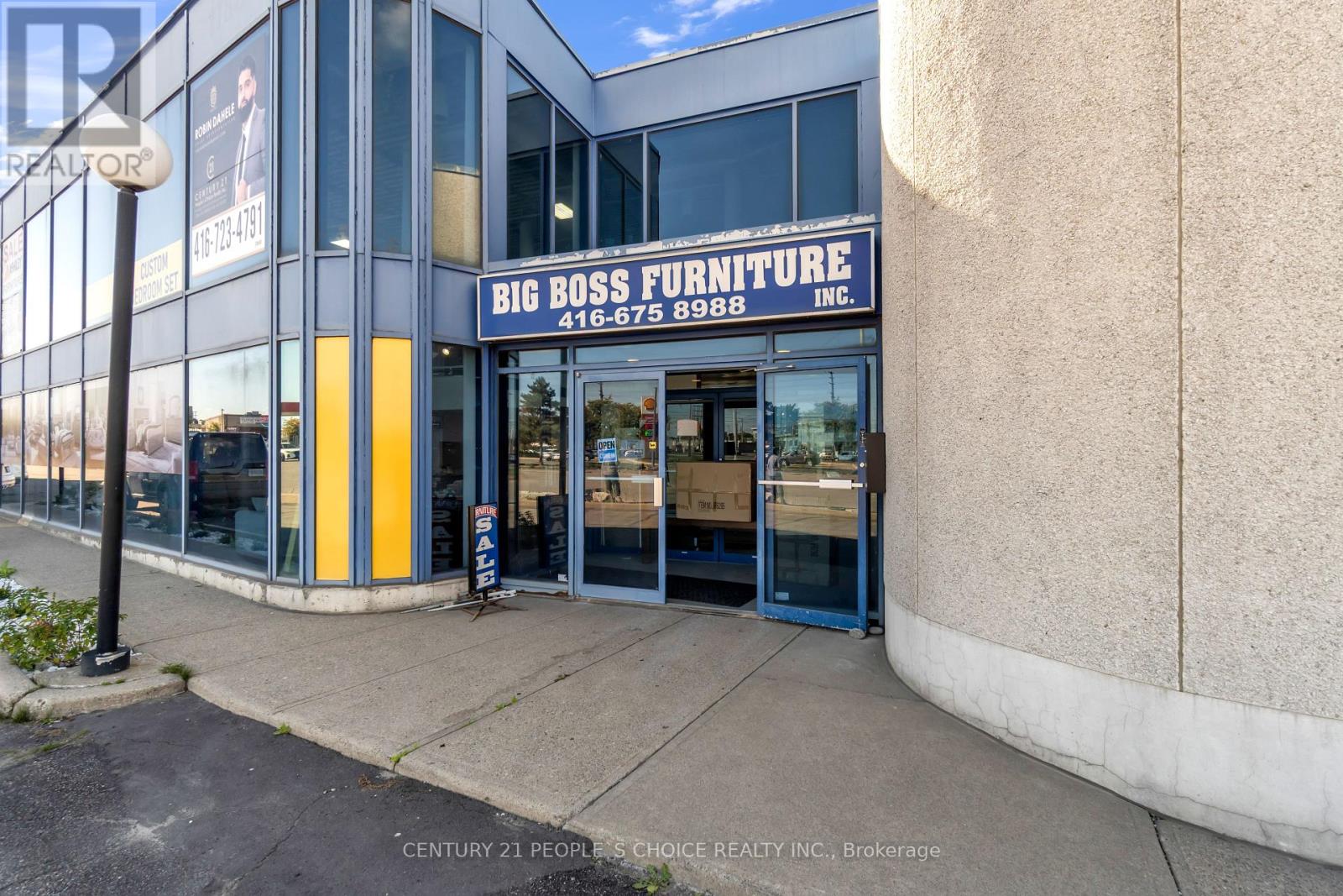 1783 Albion Road, Toronto, Ontario  M9W 5S7 - Photo 3 - W12474961