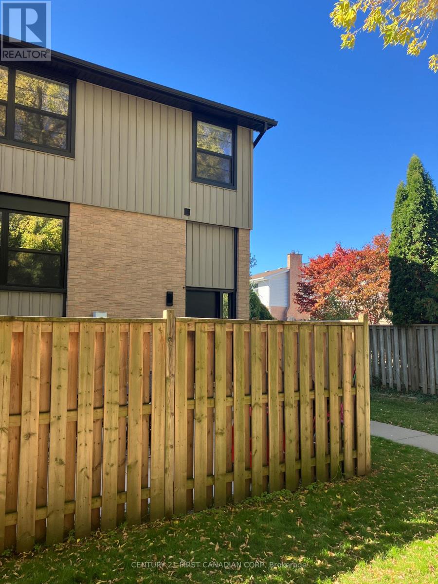 36 - 105 ANDOVER DRIVE, London South, Ontario