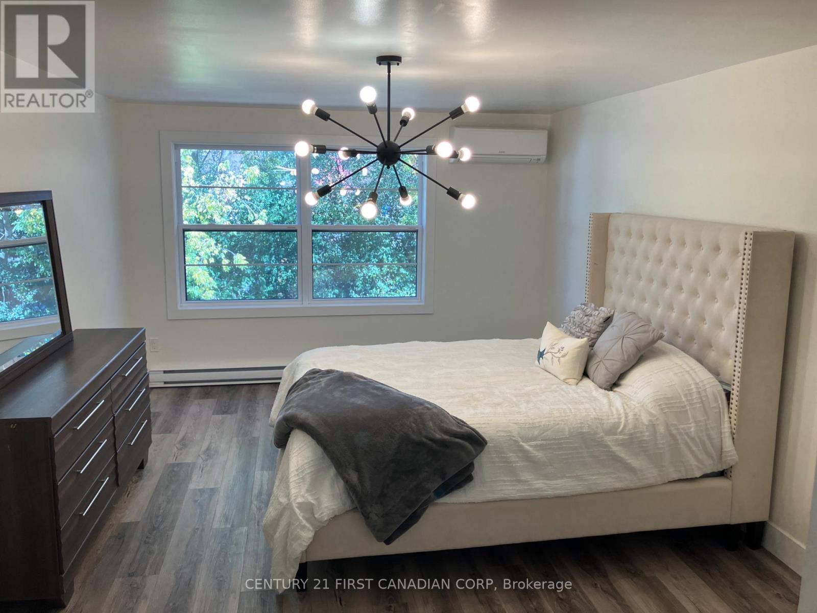36 - 105 Andover Drive, London South, Ontario  N6J 4B1 - Photo 13 - X12475000