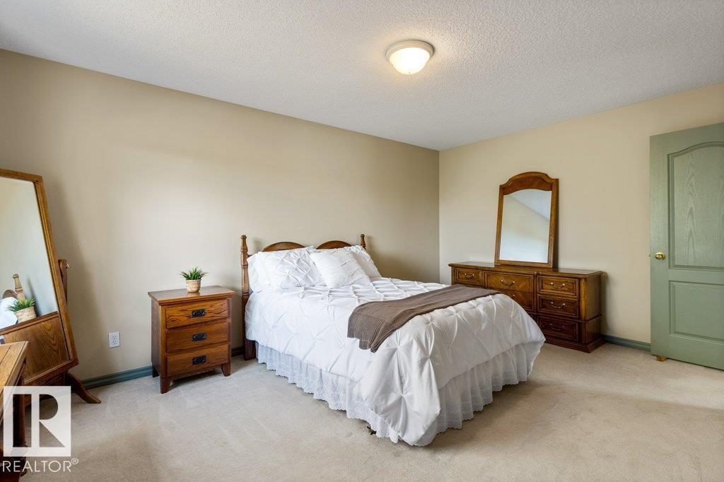 1120 118a St Nw, Edmonton, Alberta  T6J 7C4 - Photo 23 - E4462992