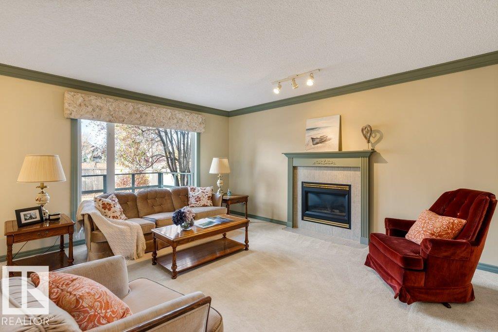 1120 118a St Nw, Edmonton, Alberta  T6J 7C4 - Photo 4 - E4462992