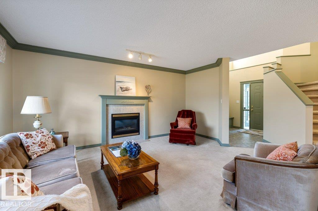 1120 118a St Nw, Edmonton, Alberta  T6J 7C4 - Photo 6 - E4462992