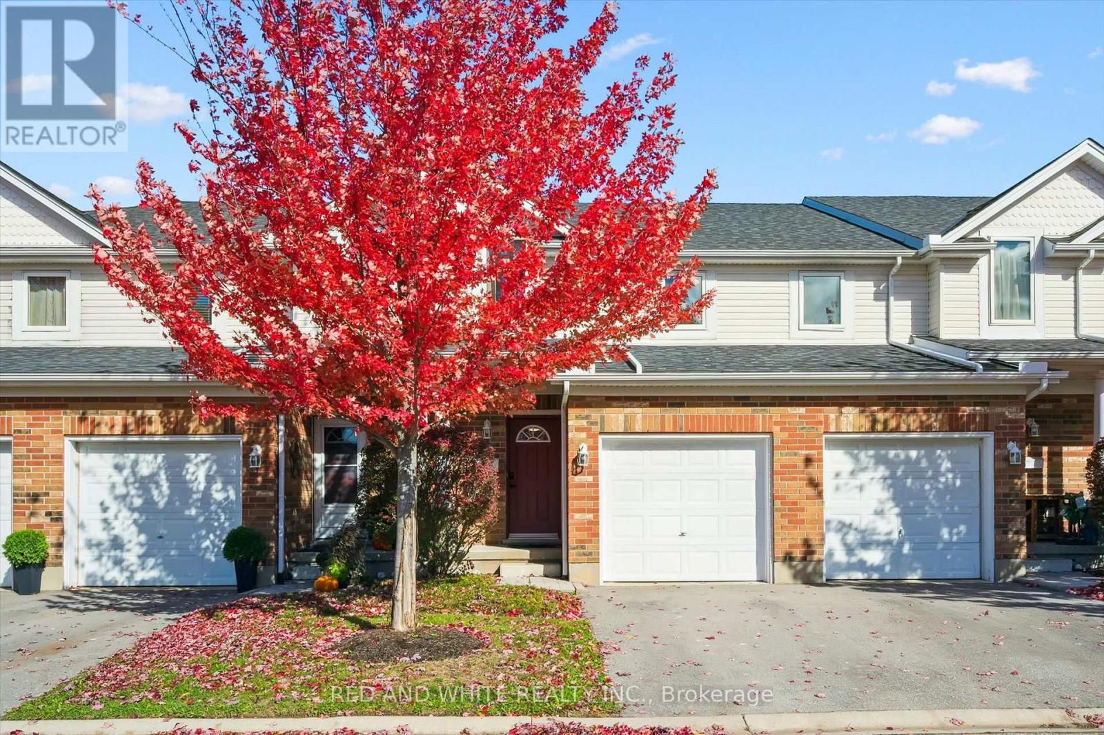 3 - 151 CLAIRFIELDS DRIVE E, Guelph, Ontario