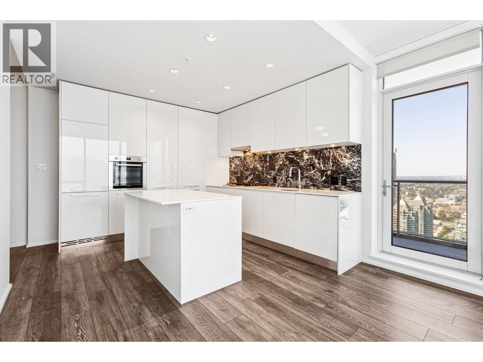 3711 4510 Halifax Way, Burnaby, British Columbia  V5C 0K4 - Photo 3 - R3060674