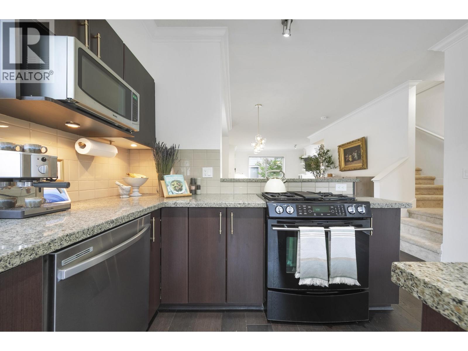 21 301 Klahanie Drive, Port Moody, British Columbia  V3H 0C2 - Photo 12 - R3060690