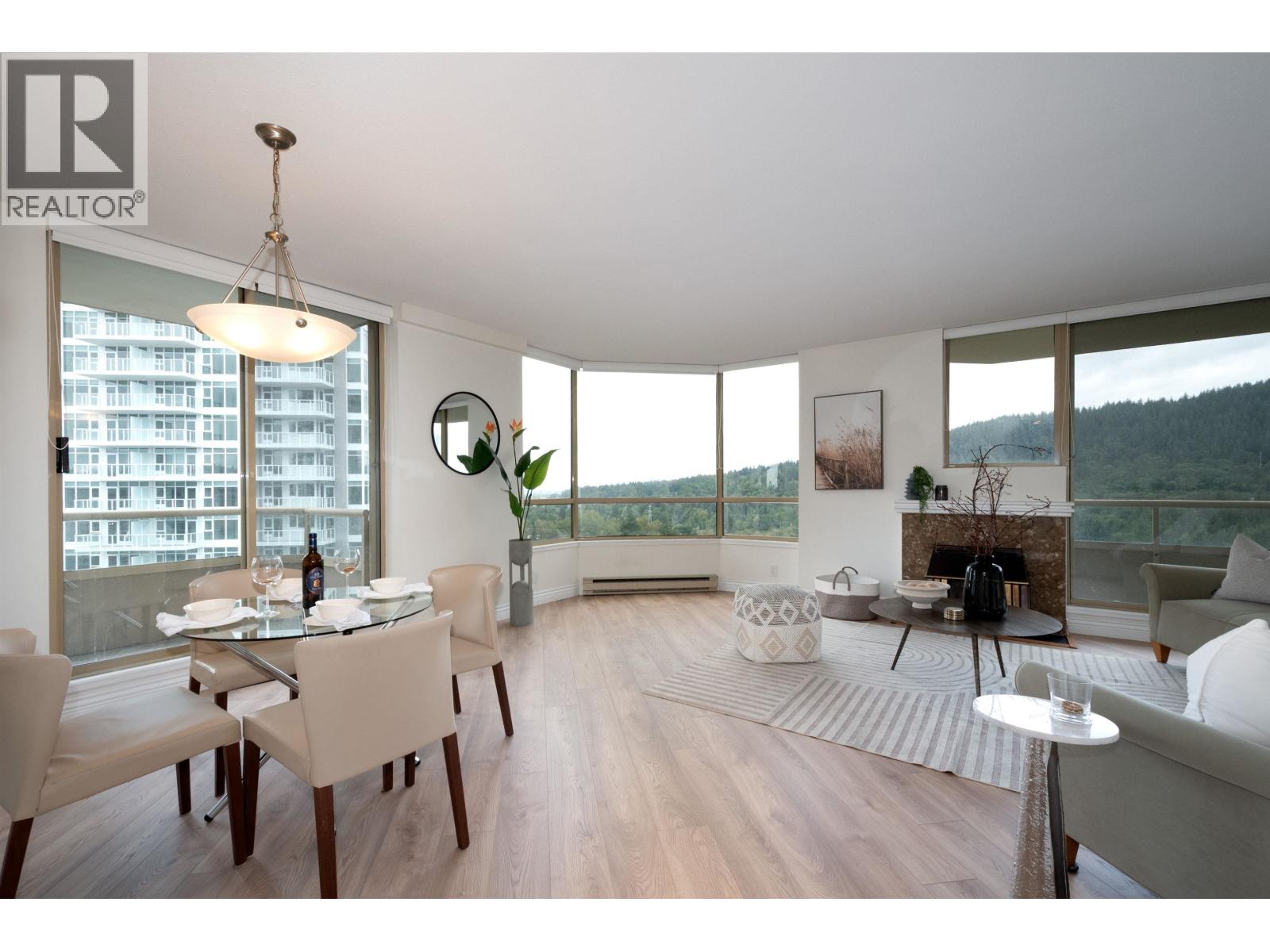 1203 728 Farrow Street, Coquitlam, British Columbia  V3J 3S6 - Photo 2 - R3060697