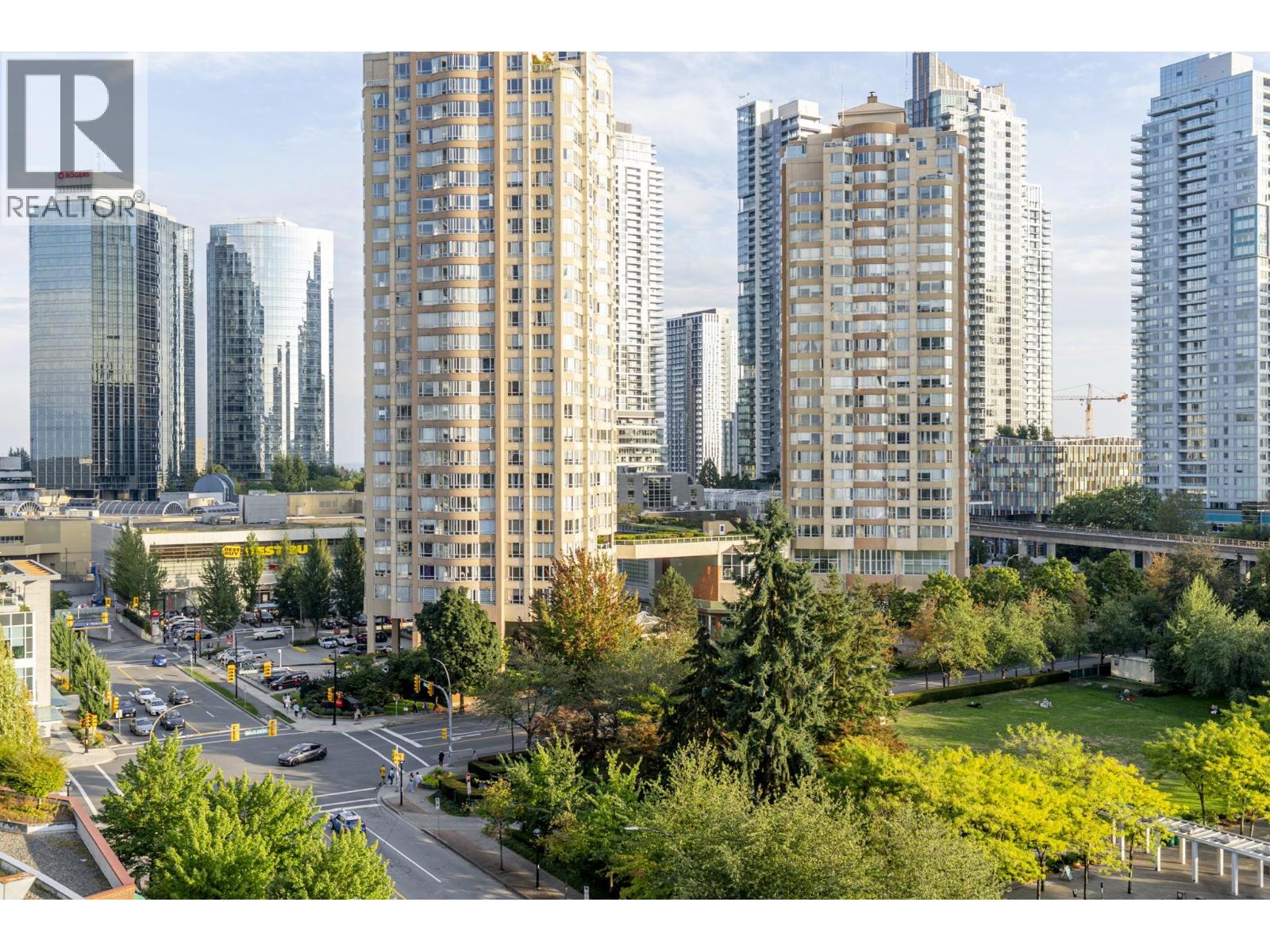 1201 6088 Willingdon Avenue, Burnaby, British Columbia  V5H 4V2 - Photo 12 - R3060711