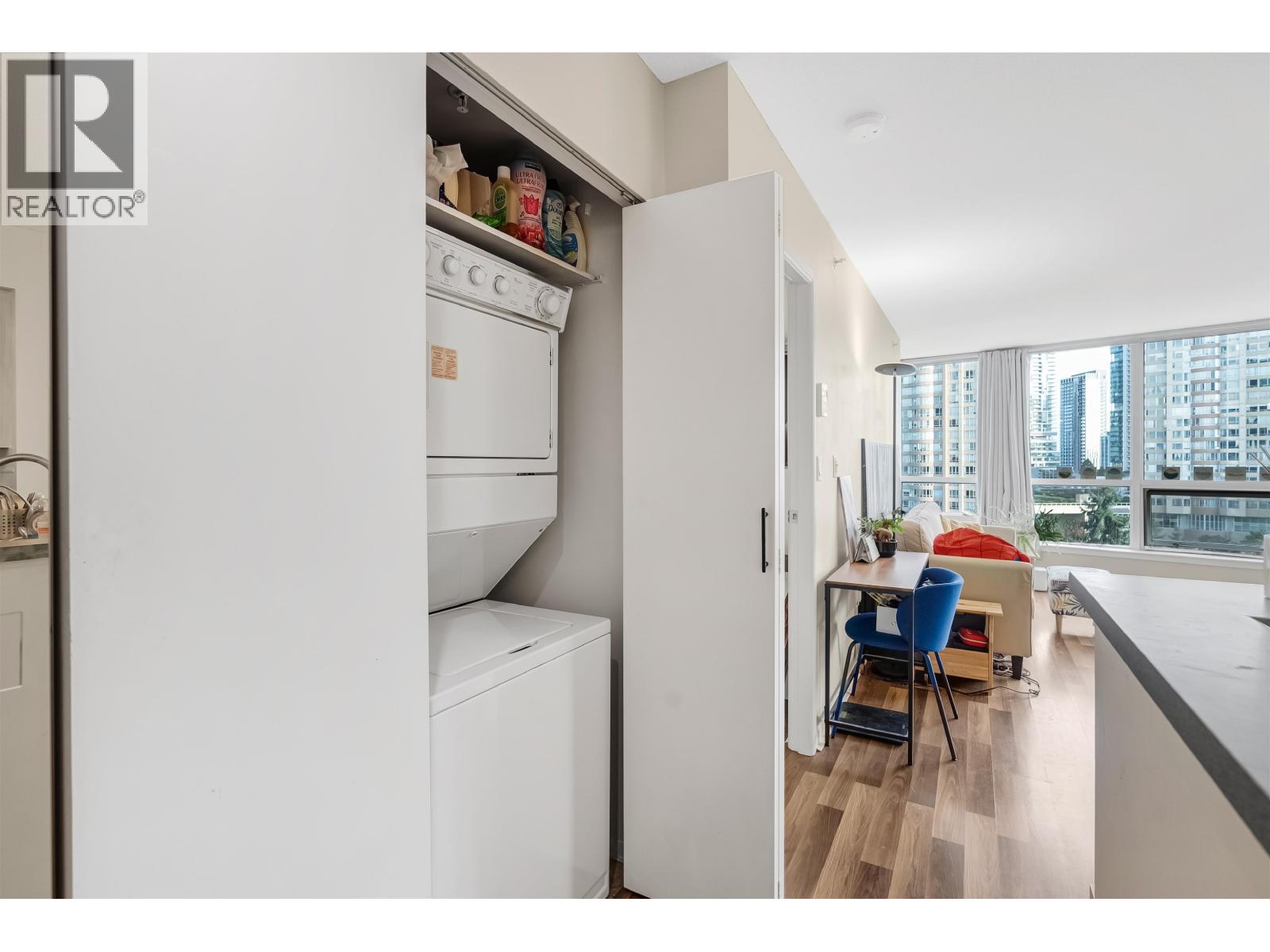 1201 6088 Willingdon Avenue, Burnaby, British Columbia  V5H 4V2 - Photo 17 - R3060711