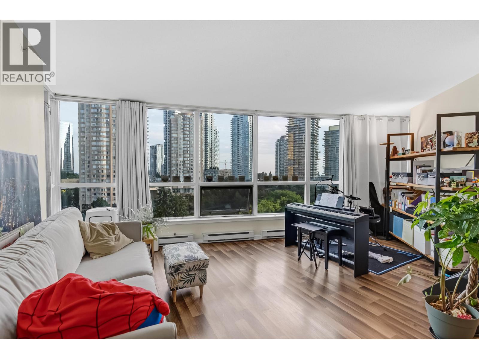 1201 6088 Willingdon Avenue, Burnaby, British Columbia  V5H 4V2 - Photo 2 - R3060711