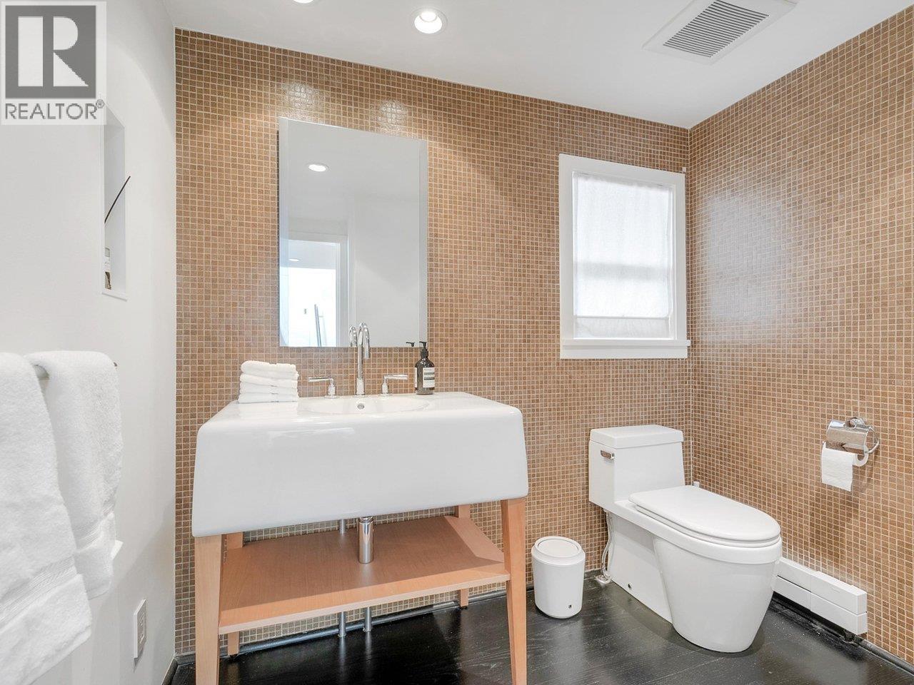 3262 W 1st Avenue, Vancouver, British Columbia  V6K 1H5 - Photo 16 - R3060707