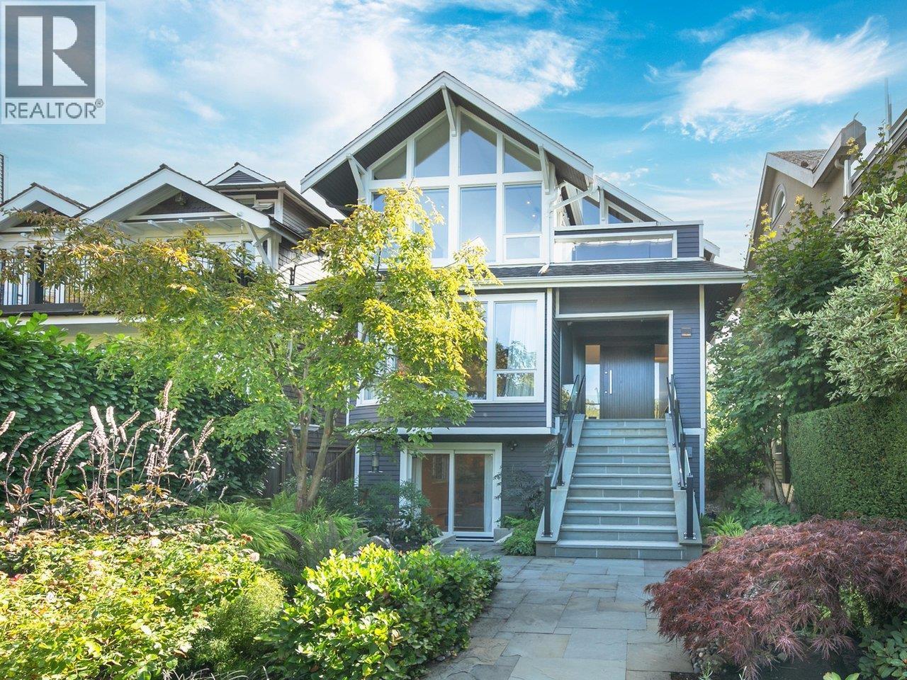 3262 W 1st Avenue, Vancouver, British Columbia  V6K 1H5 - Photo 2 - R3060707