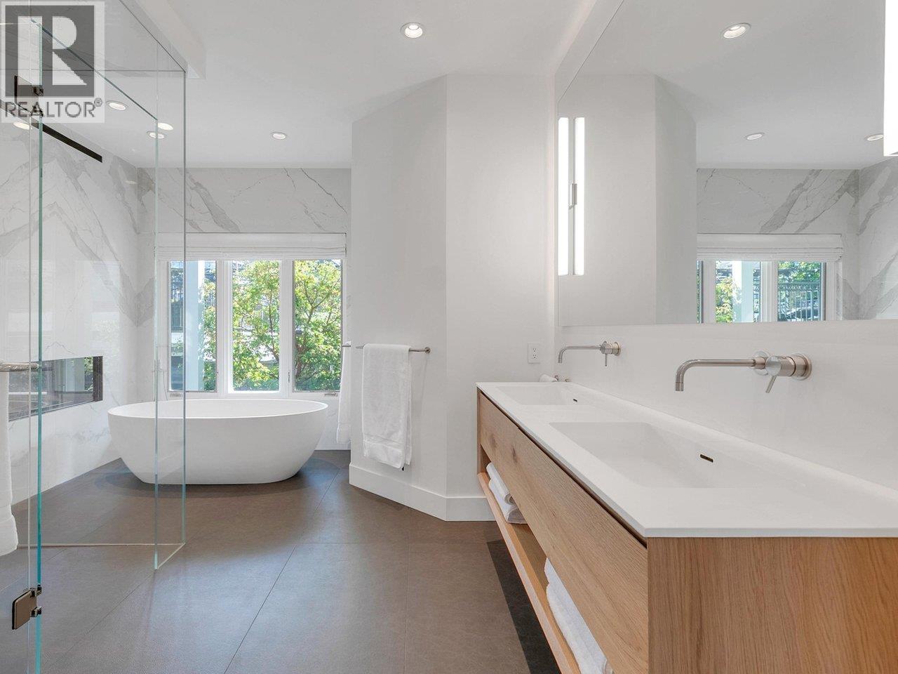 3262 W 1st Avenue, Vancouver, British Columbia  V6K 1H5 - Photo 20 - R3060707