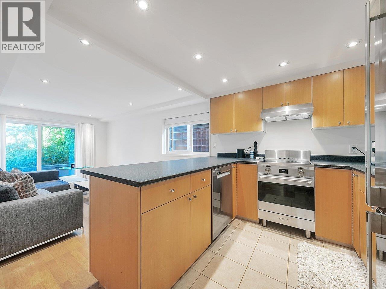 3262 W 1st Avenue, Vancouver, British Columbia  V6K 1H5 - Photo 31 - R3060707