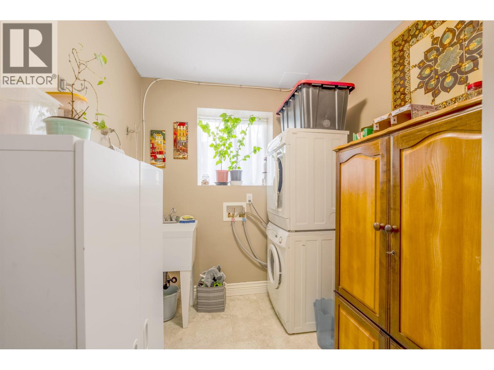 3051 Sienna Court, Coquitlam, British Columbia  V3E 3N7 - Photo 10 - R3060710