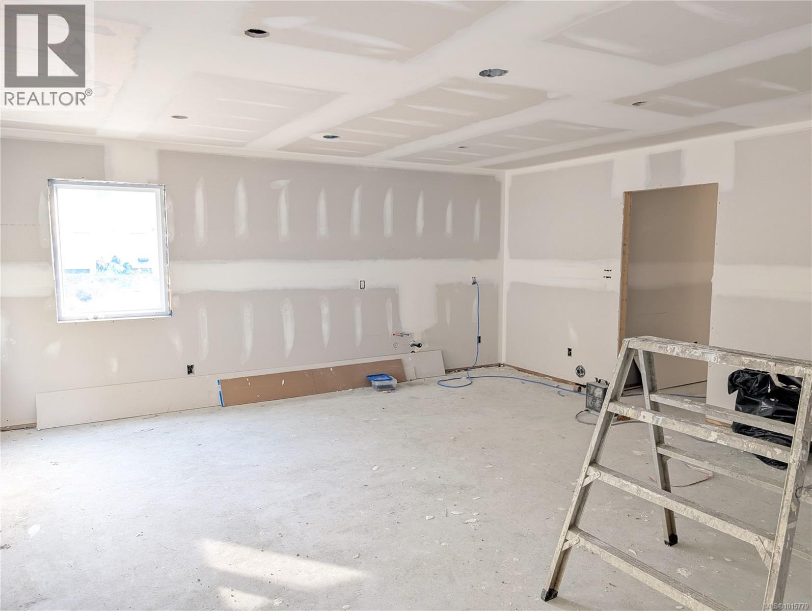 149 Edgewood Dr, Lake Cowichan, British Columbia  V0R 2G0 - Photo 8 - 1015779