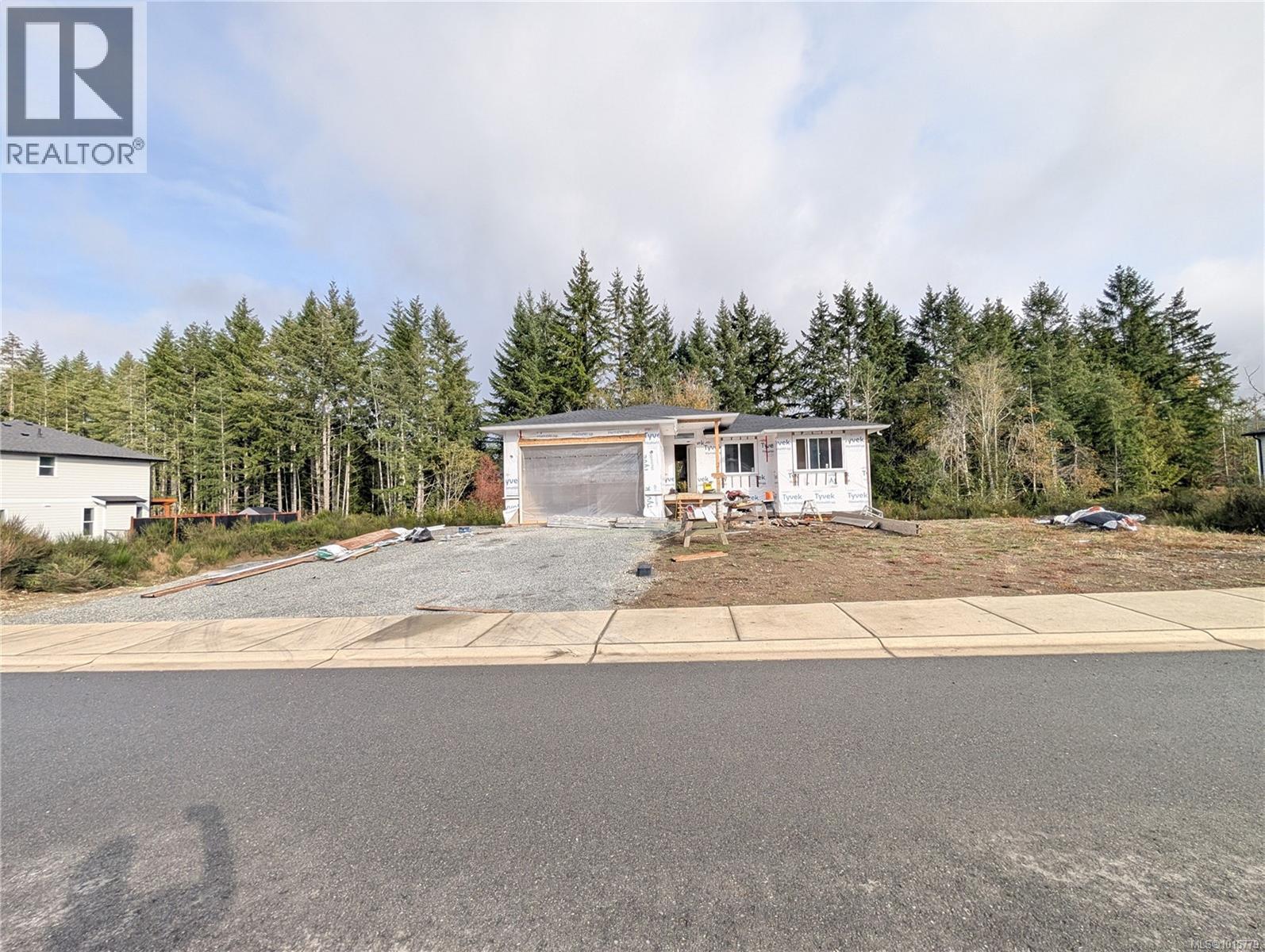 149 Edgewood Dr, Lake Cowichan, British Columbia  V0R 2G0 - Photo 3 - 1015779