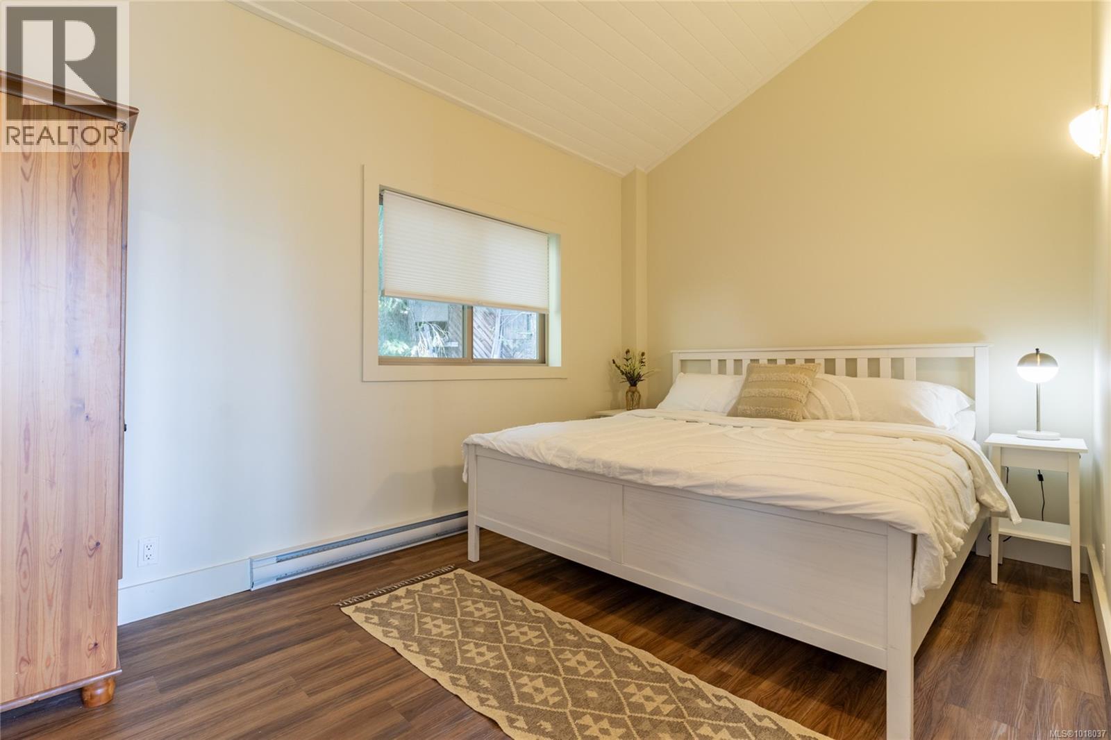 4810 Cannon Cres, Pender Island, British Columbia  V0N 2M2 - Photo 24 - 1018037