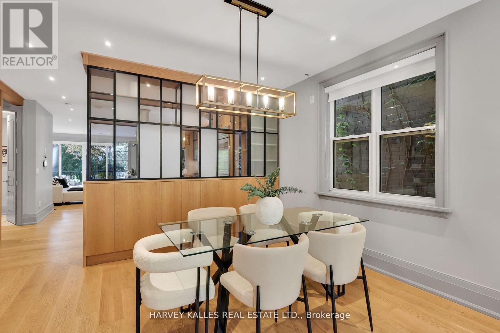 51 Gormley Avenue, Toronto, Ontario  M4V 1Y9 - Photo 10 - C12474973