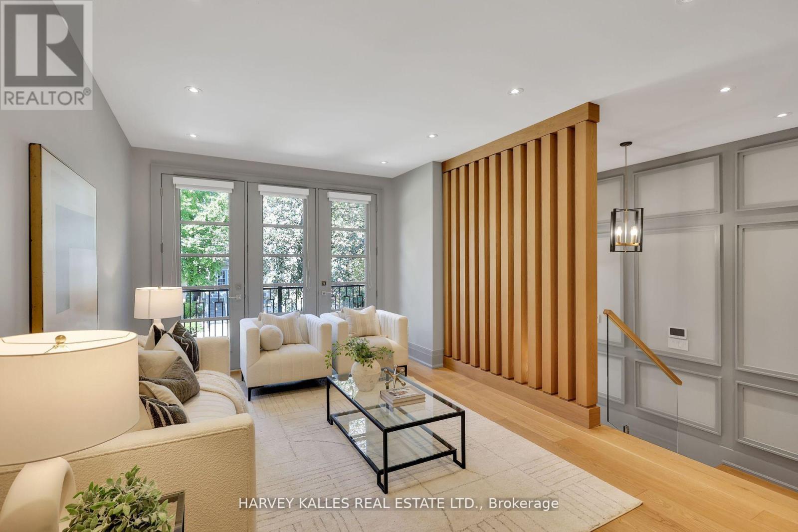 51 Gormley Avenue, Toronto, Ontario  M4V 1Y9 - Photo 7 - C12474973