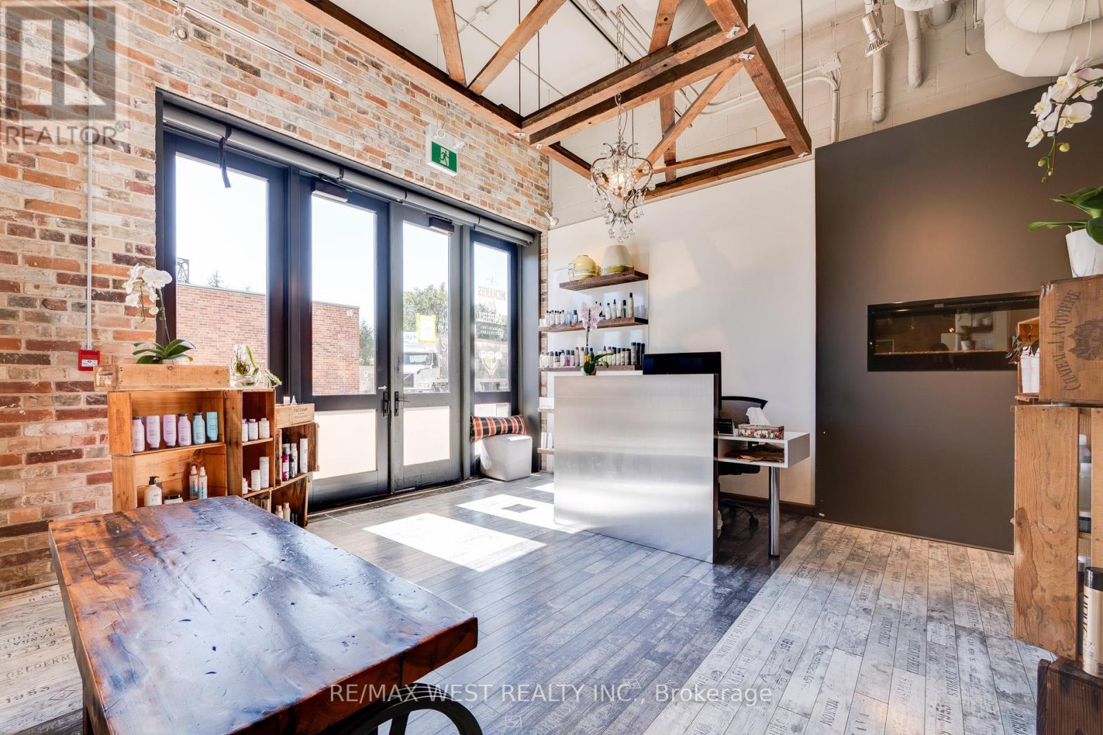 90 Distillery Lane, Toronto, Ontario  M5A 4R2 - Photo 10 - C12474976