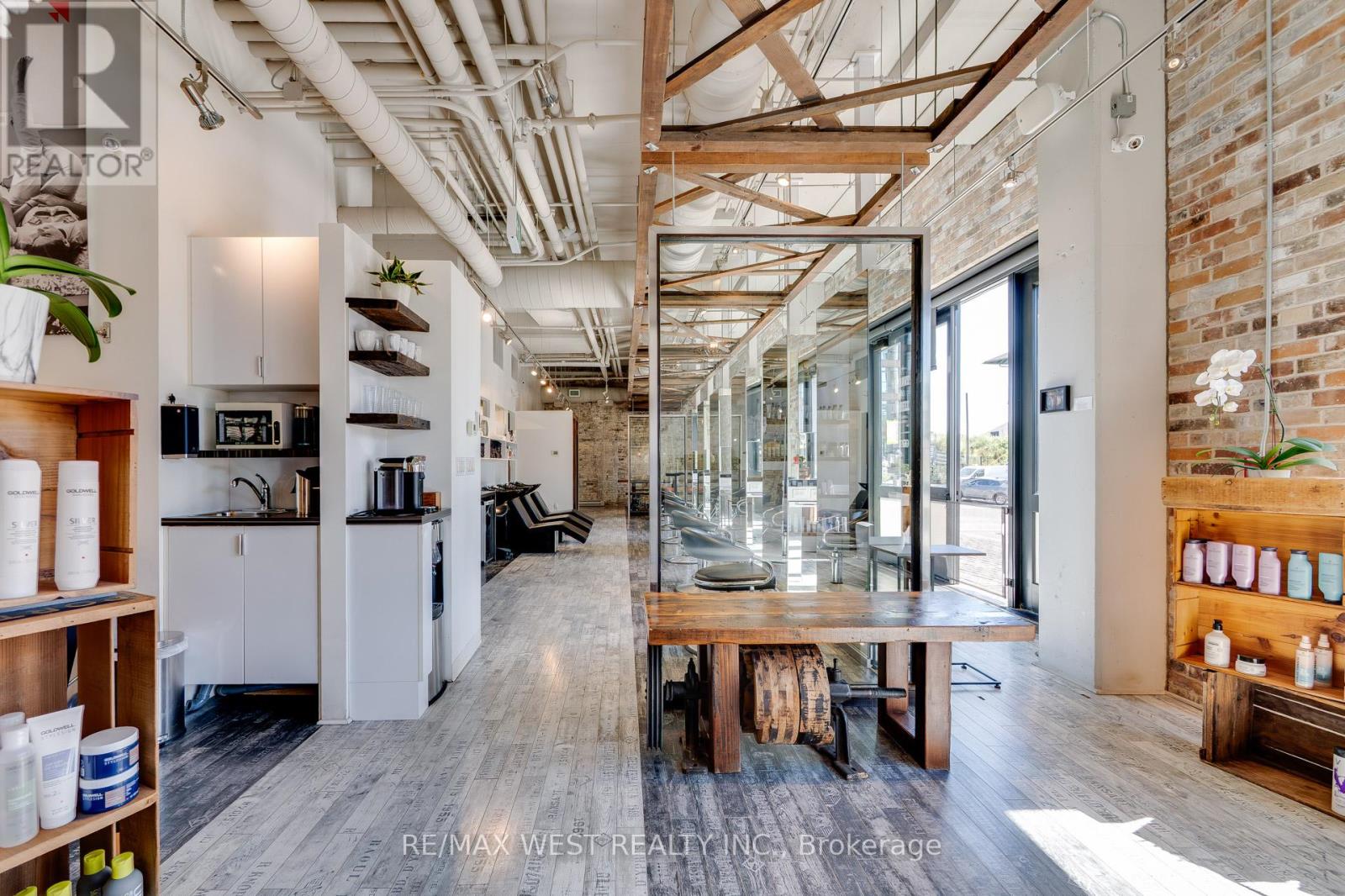 90 Distillery Lane, Toronto, Ontario  M5A 4R2 - Photo 13 - C12474976