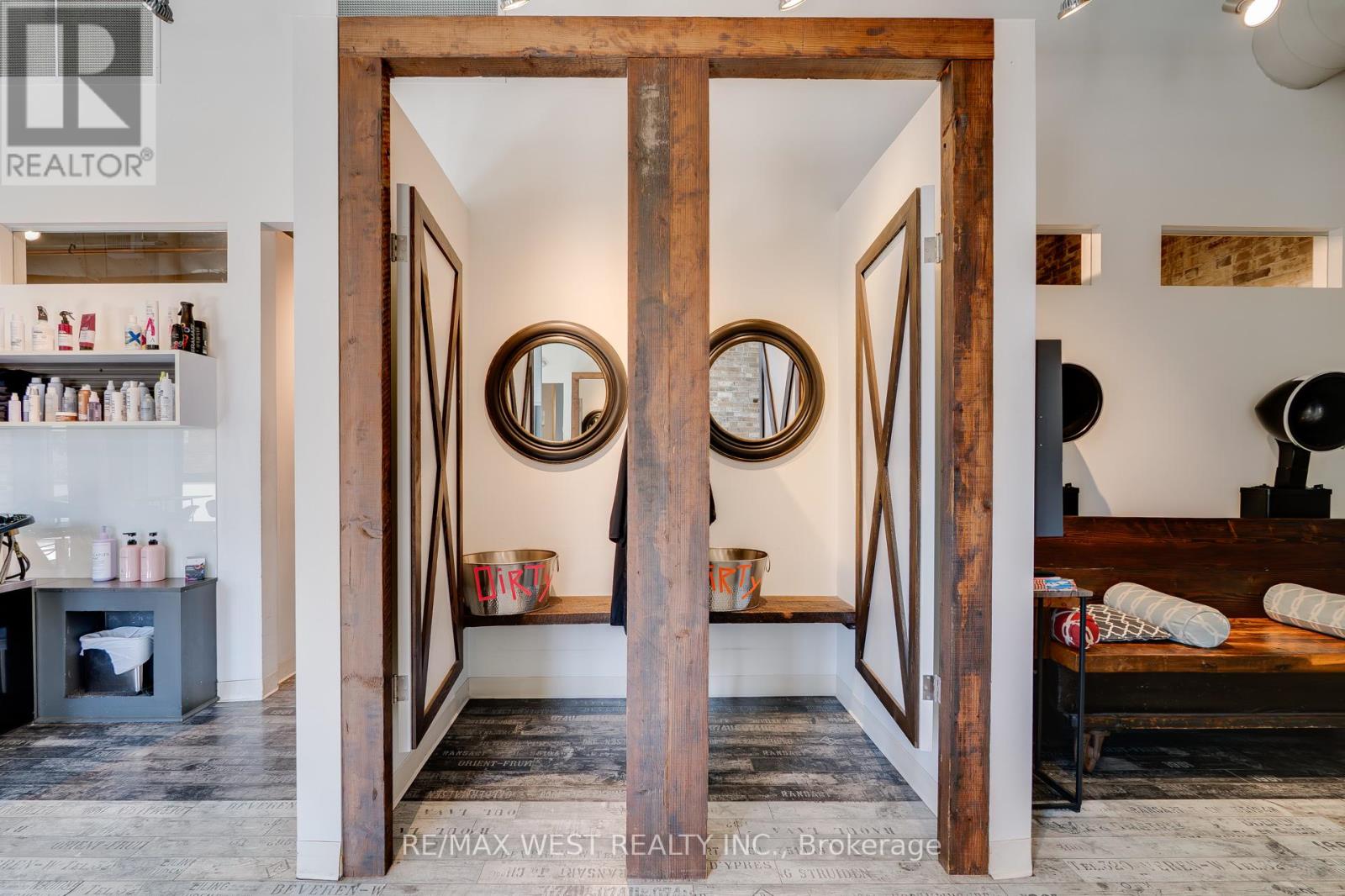 90 Distillery Lane, Toronto, Ontario  M5A 4R2 - Photo 18 - C12474976