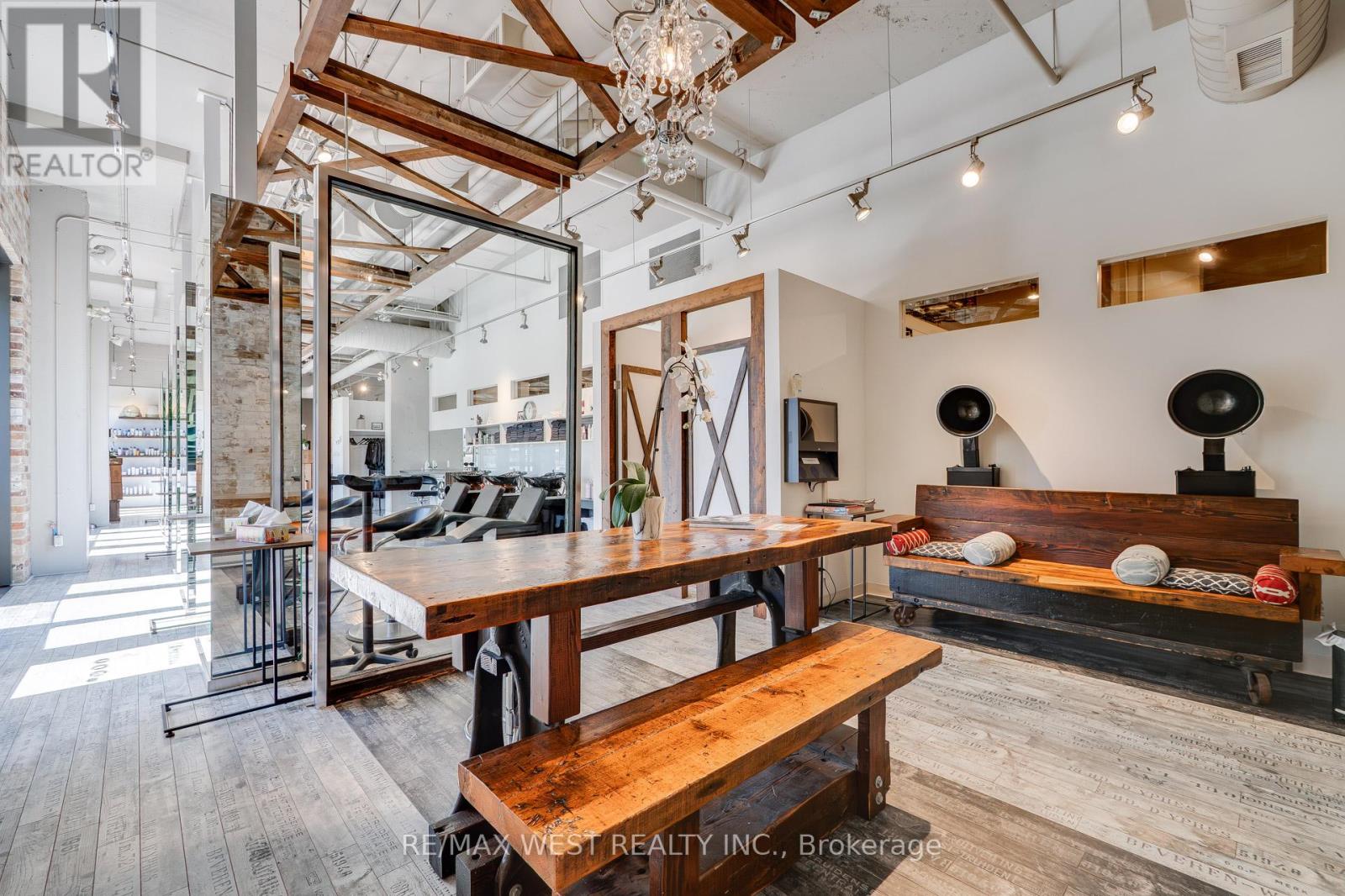 90 Distillery Lane, Toronto, Ontario  M5A 4R2 - Photo 21 - C12474976