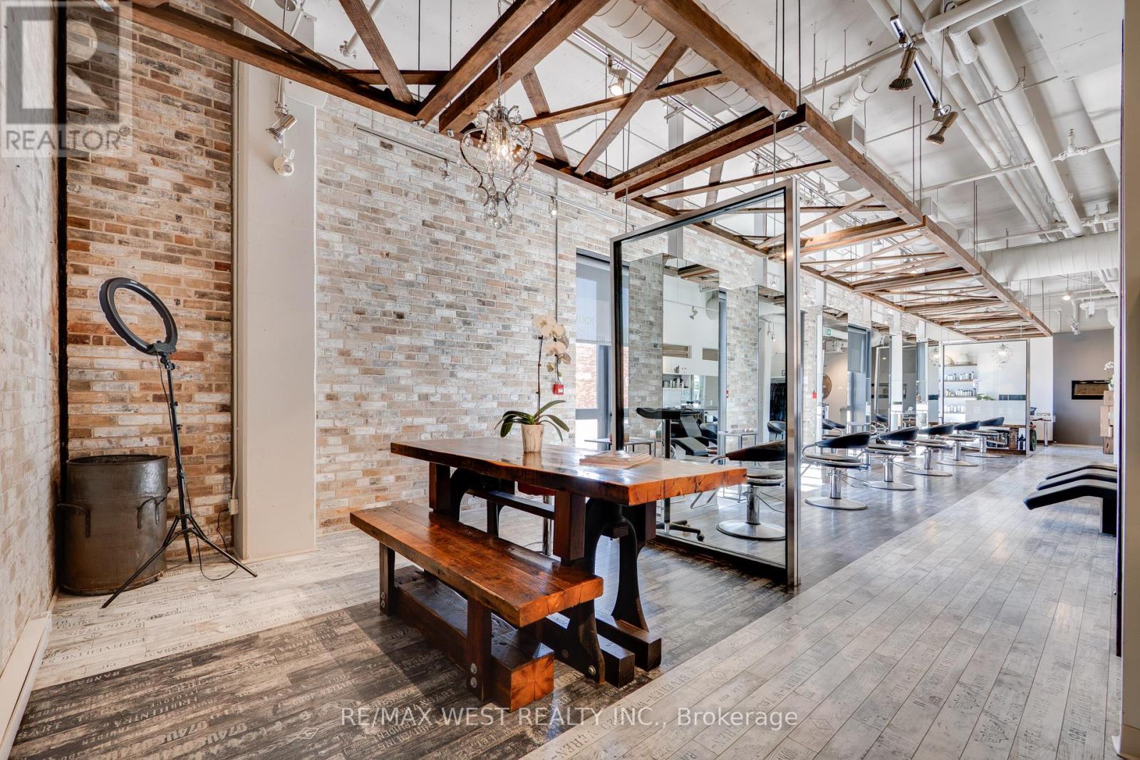 90 Distillery Lane, Toronto, Ontario  M5A 4R2 - Photo 22 - C12474976