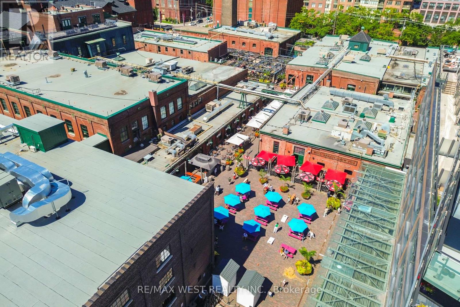90 Distillery Lane, Toronto, Ontario  M5A 4R2 - Photo 31 - C12474976