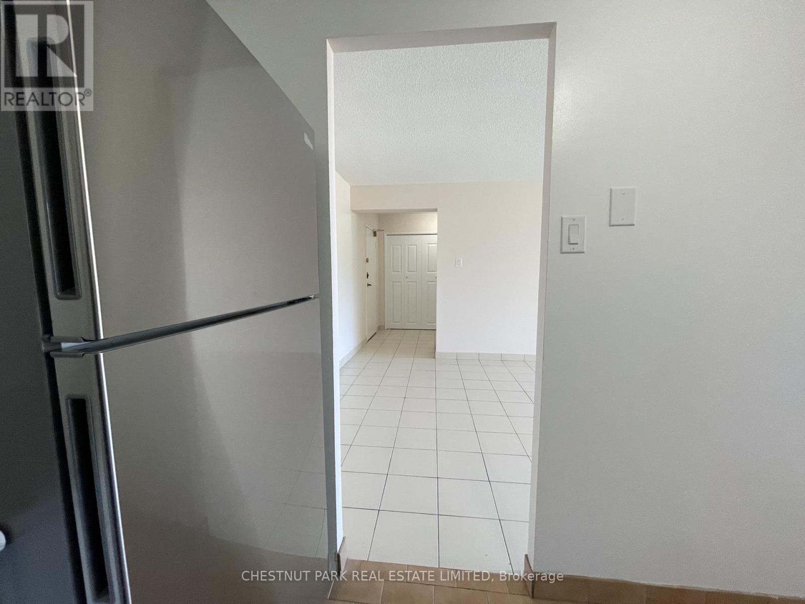 415 - 10 Sunrise Avenue, Toronto, Ontario  M4A 2R1 - Photo 10 - C12474988