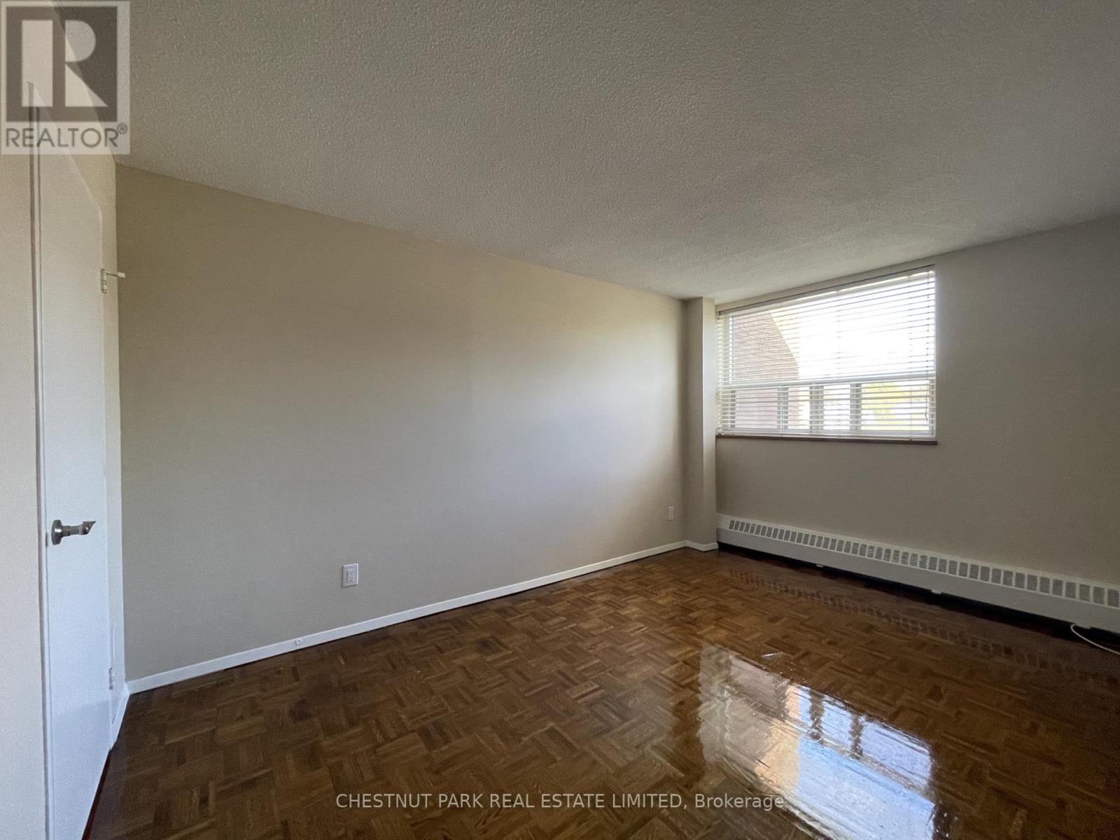 415 - 10 Sunrise Avenue, Toronto, Ontario  M4A 2R1 - Photo 11 - C12474988