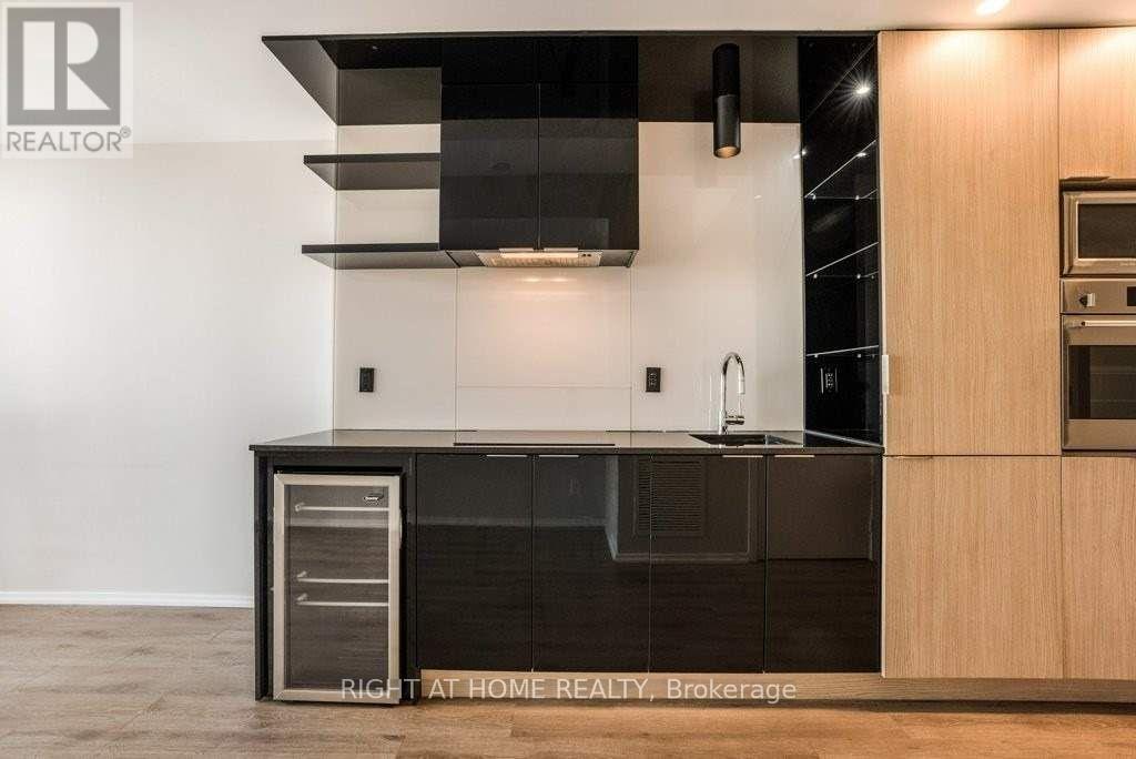 3904 - 70 Temperance Street, Toronto, Ontario  M5H 0B1 - Photo 12 - C12474994